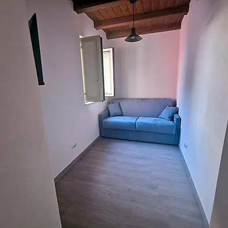 Hotel Mirella 3*